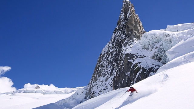 星空官方：安全可靠！塑胶跑道材料制作如何预防运动伤害