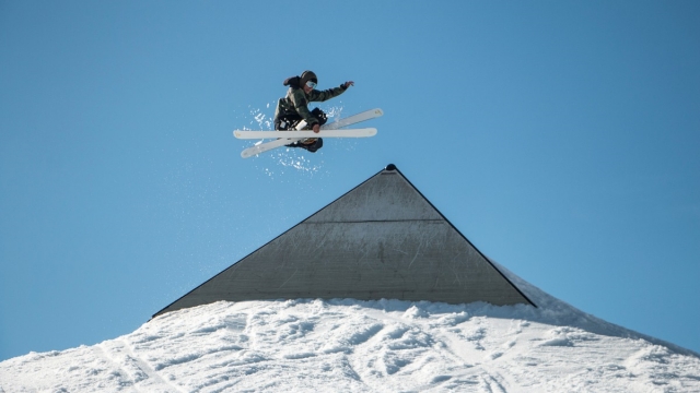 星空官方：篮球健身器材家用室内